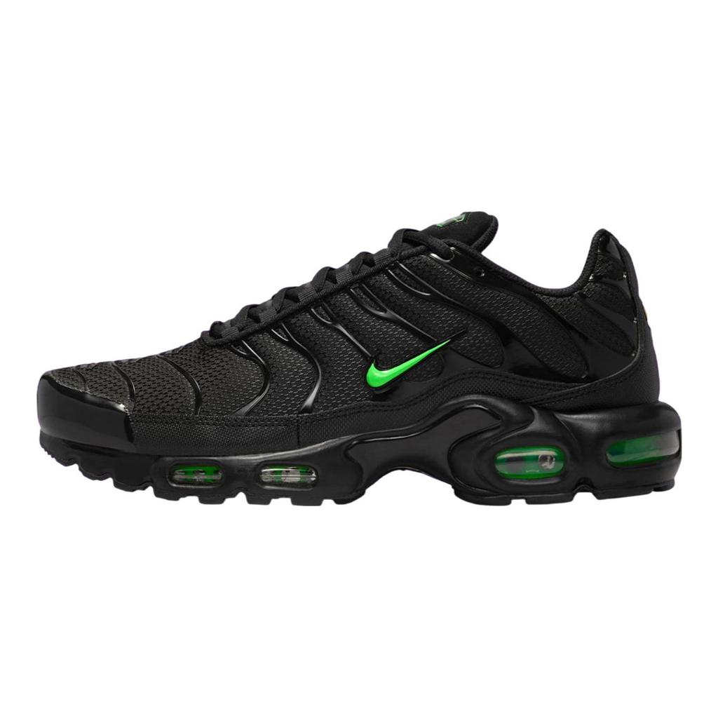 Requin Green strike